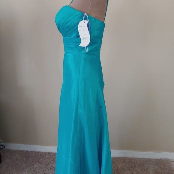 NWT Dreamz by Riva A-Line Long Gown Style #828 - Picture 2 of 4